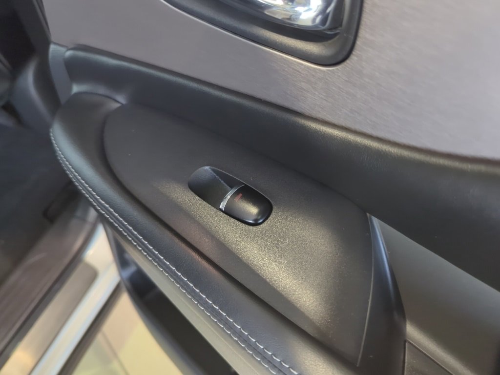 Used 2023 Nissan Murano SL w/ SL Moonroof Package image 44