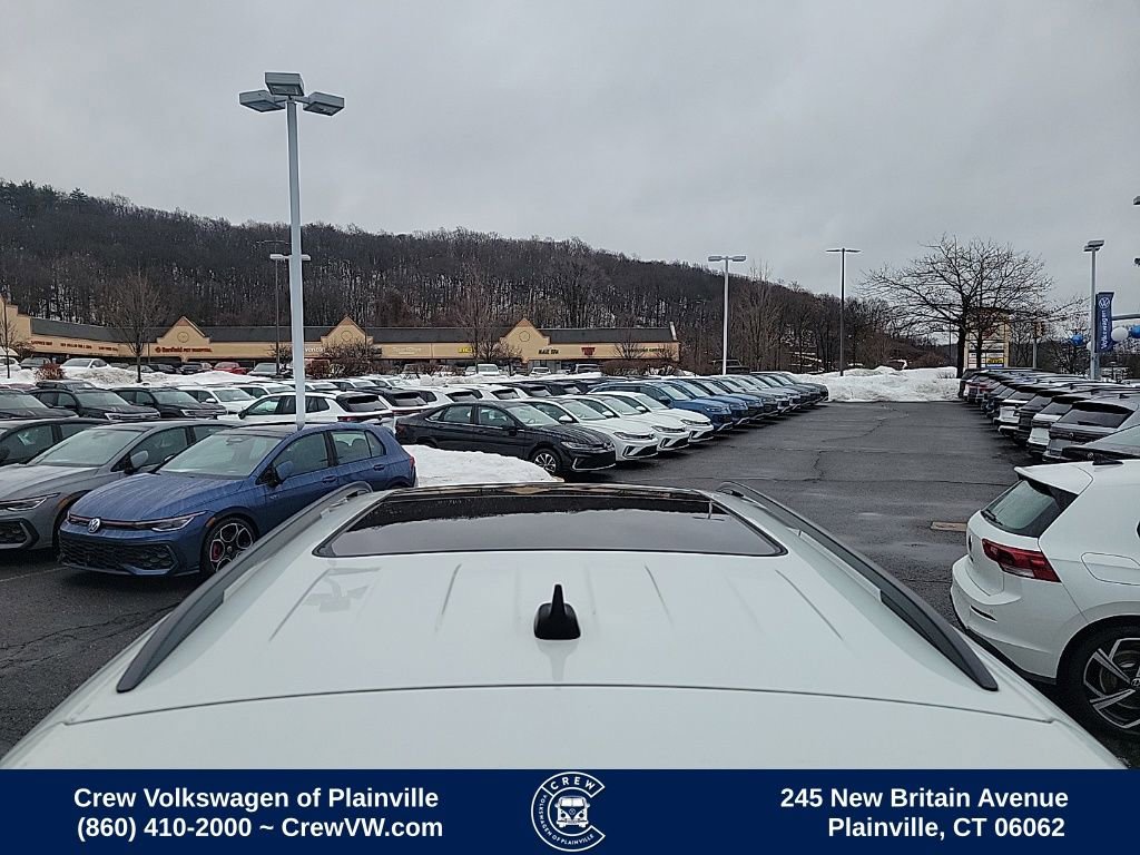 Used 2019 Volkswagen Tiguan SE image 32