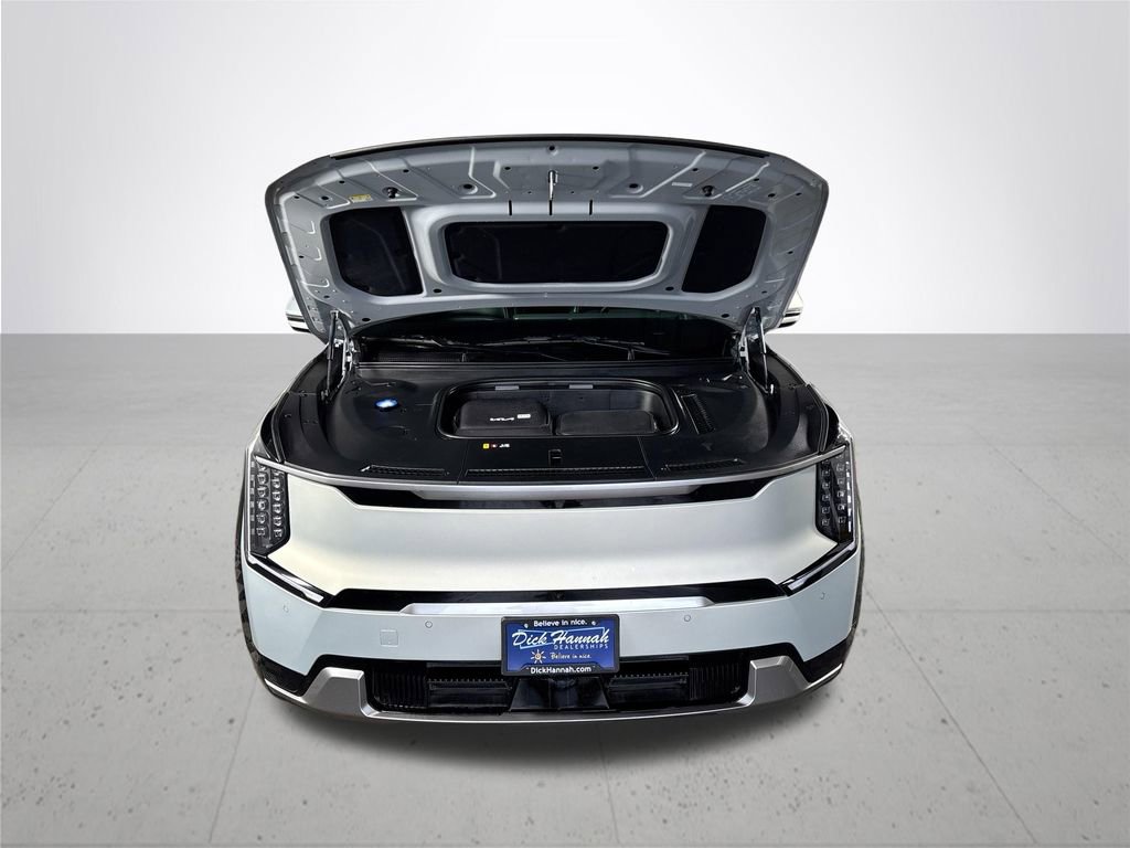 Certified 2024 Kia EV9 Land AWD/4WD image 23