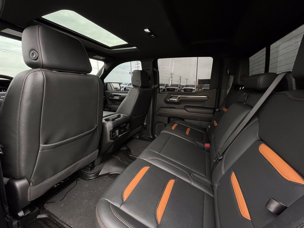 Used 2025 GMC Sierra 1500 AT4 w/ AT4 Premium Package AWD/4WD image 27