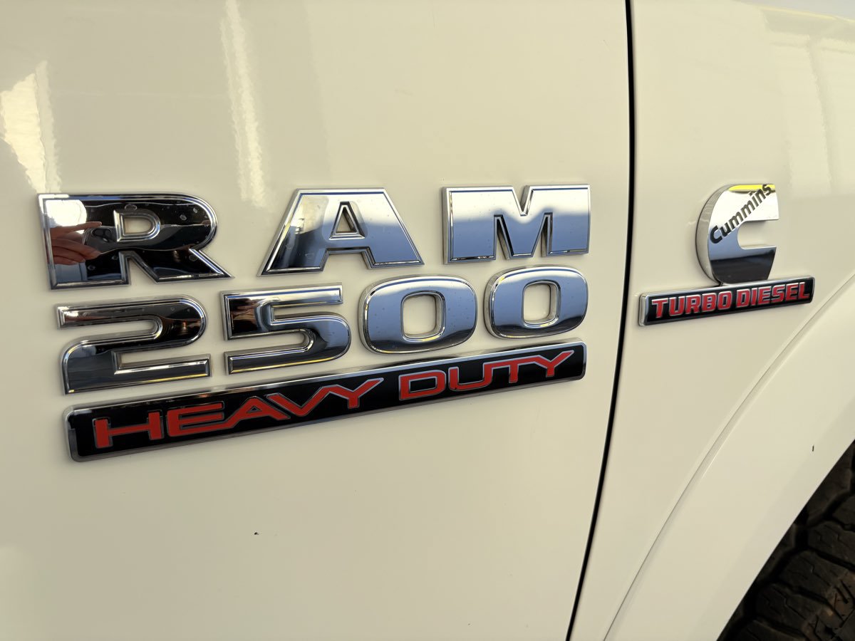 Used 2016 RAM 2500 Limited AWD/4WD image 11
