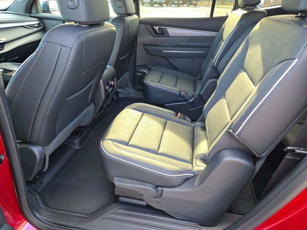 New 2026 Buick Enclave Sport Touring w/ LPO, Floor Liner Package image 19