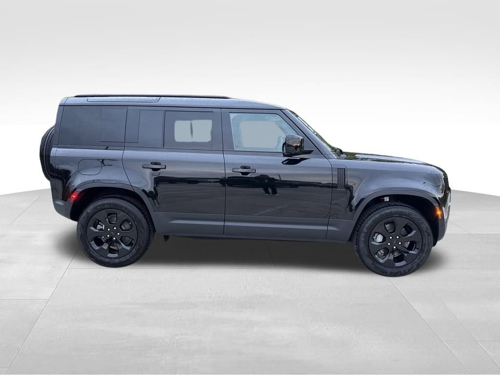 New 2026 Land Rover Defender 110 S image 6