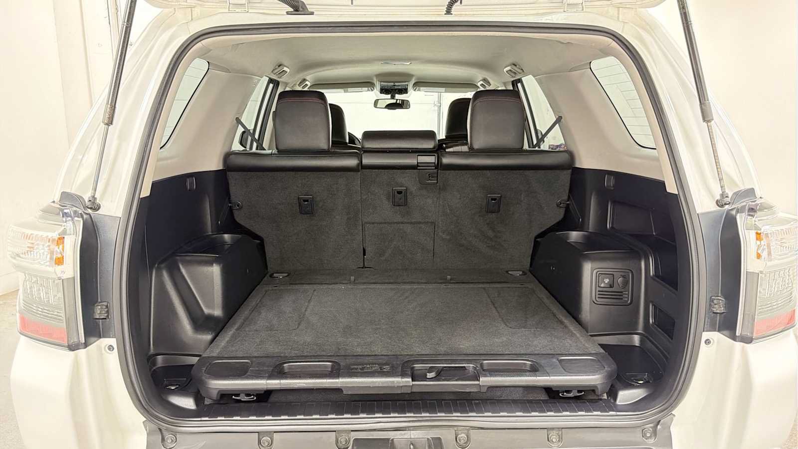 Certified 2016 Toyota 4Runner TRD Pro AWD/4WD image 26