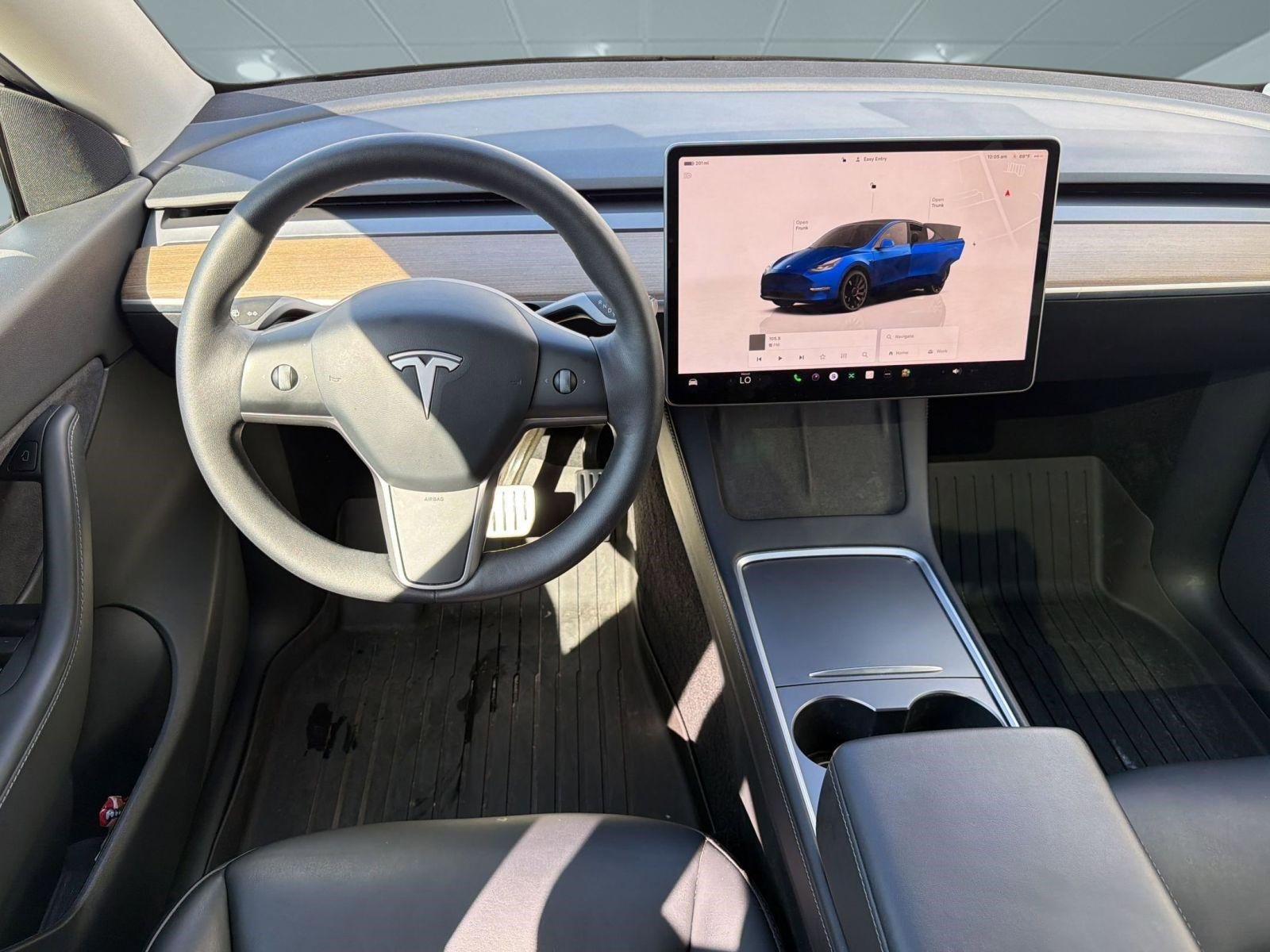 Used 2022 Tesla Model Y Performance image 4