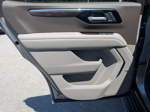 New 2026 Chevrolet Tahoe LT w/ Comfort Package AWD/4WD image 25