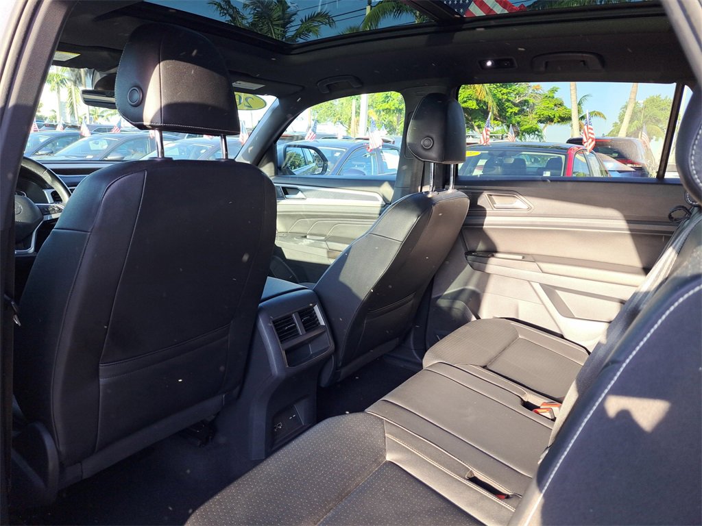 Used 2020 Volkswagen Atlas Cross Sport SEL image 7