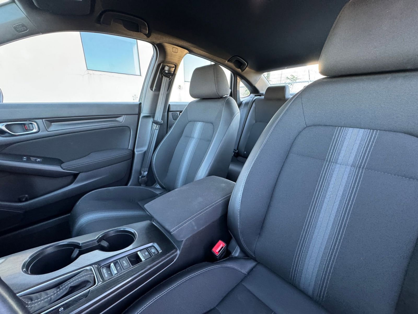 Used 2025 Honda Civic Sport image 34