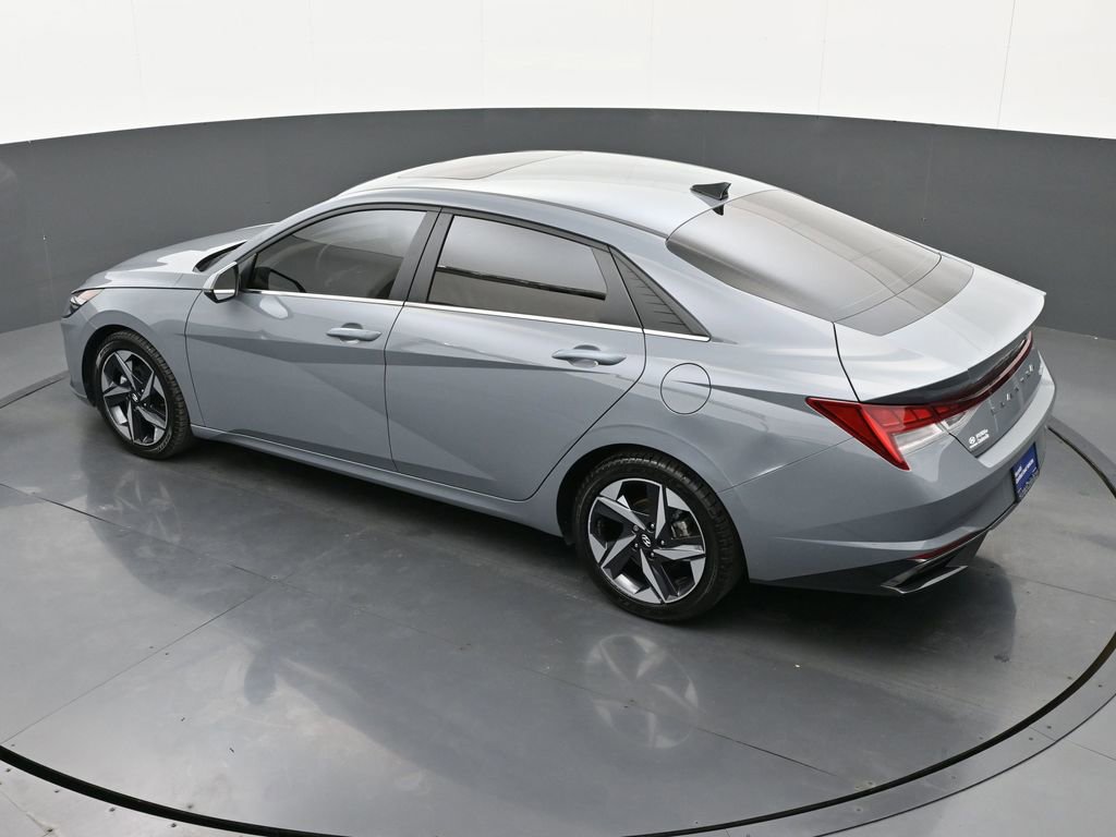 Certified 2021 Hyundai Elantra Limited image 36