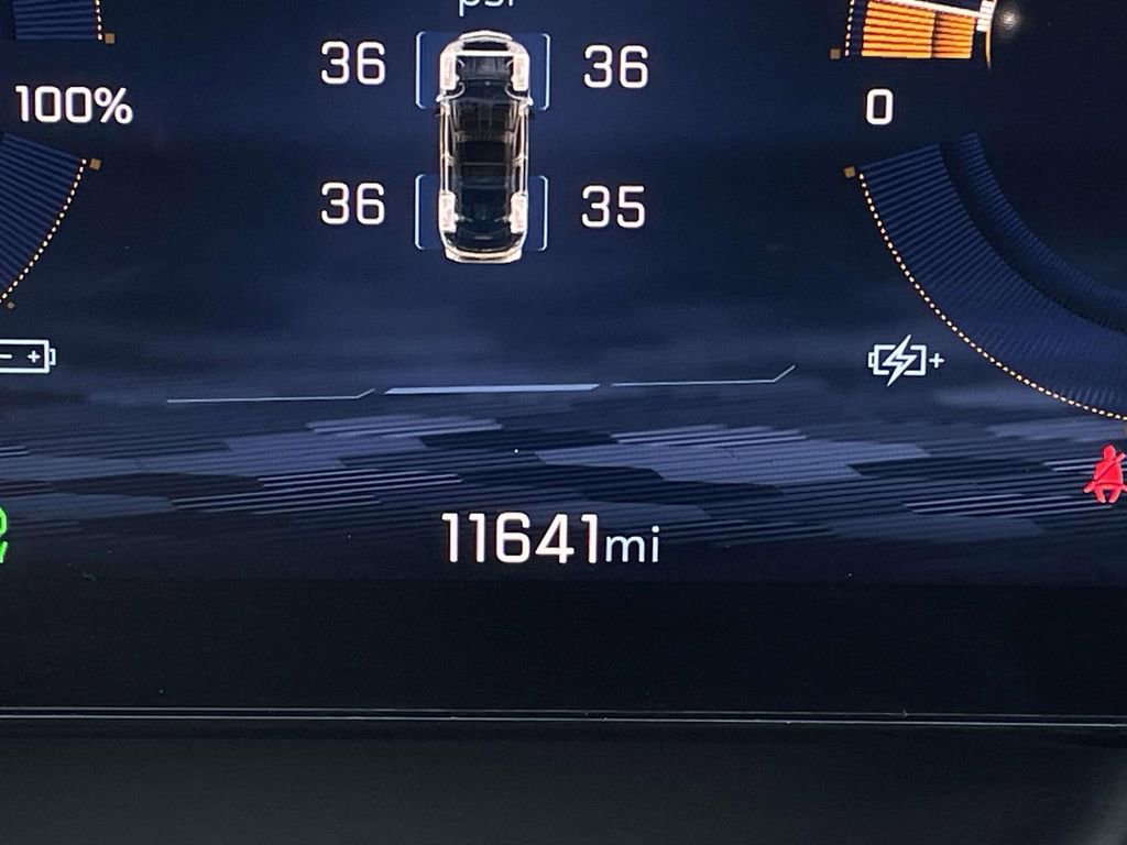 Used 2024 Chevrolet Equinox EV RS image 14