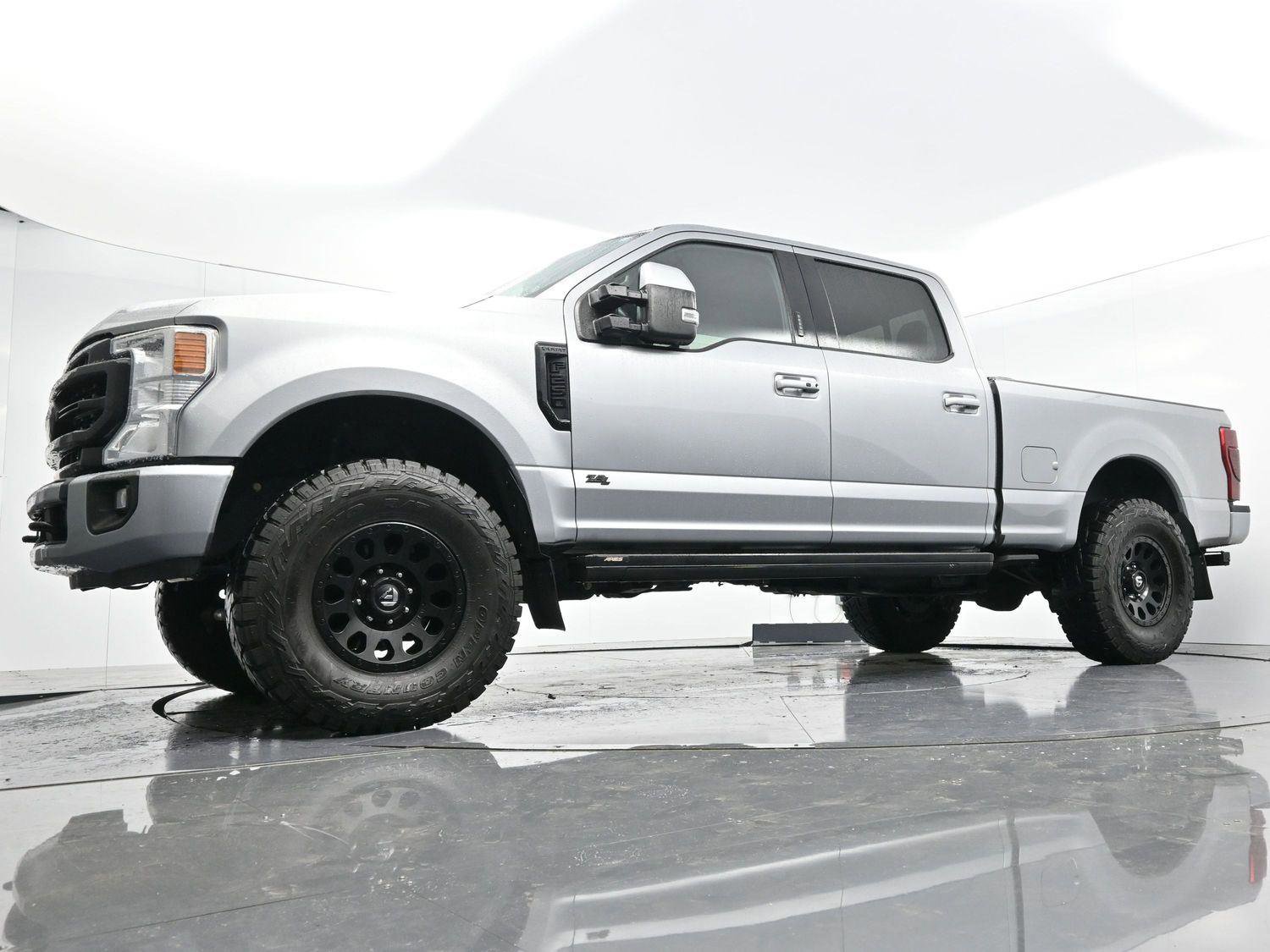 Used 2020 Ford F250 Lariat w/ Lariat Ultimate Package image 52