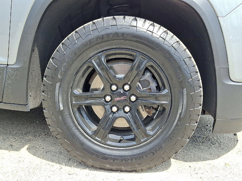 Used 2023 GMC Acadia AT4 w/ Technology Package AWD/4WD image 27