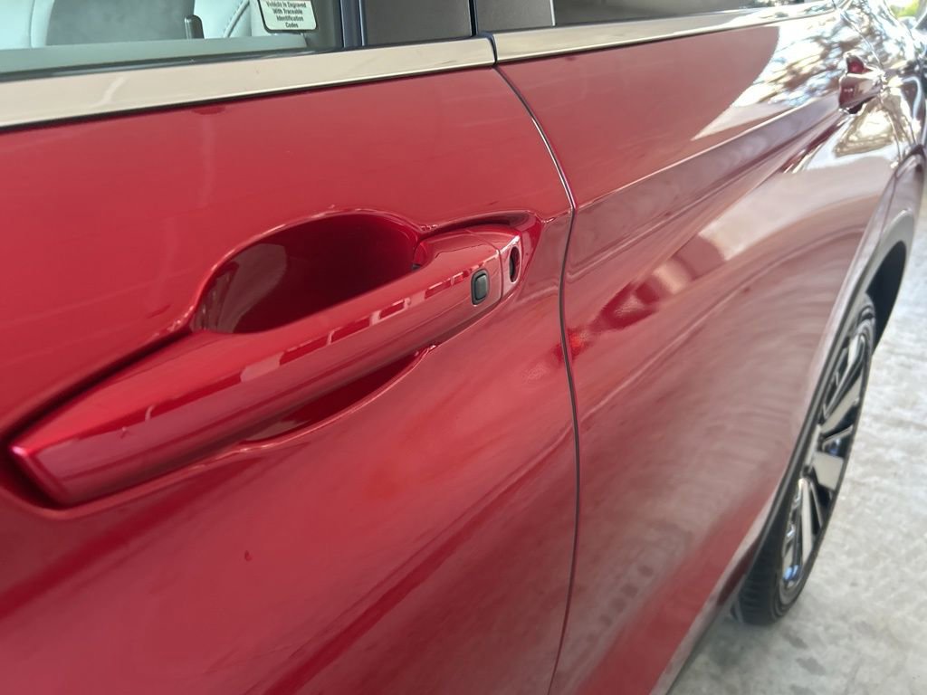 New 2026 Mitsubishi Outlander SE image 15