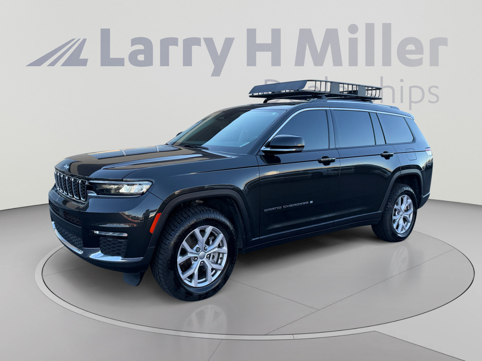 Used 2022 Jeep Grand Cherokee L Limited AWD/4WD image 1