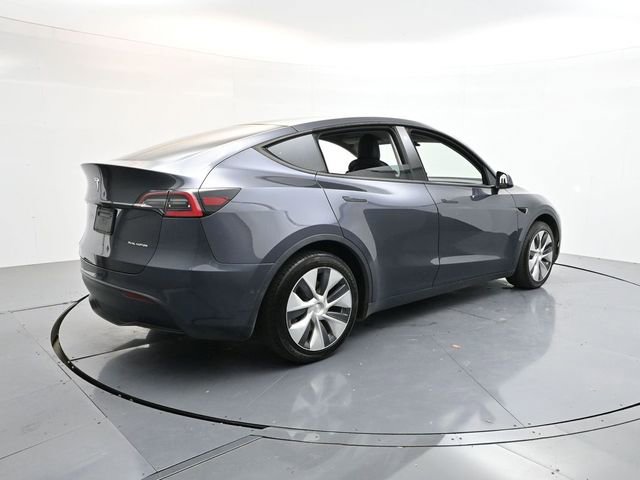 Used 2021 Tesla Model Y Long Range image 7