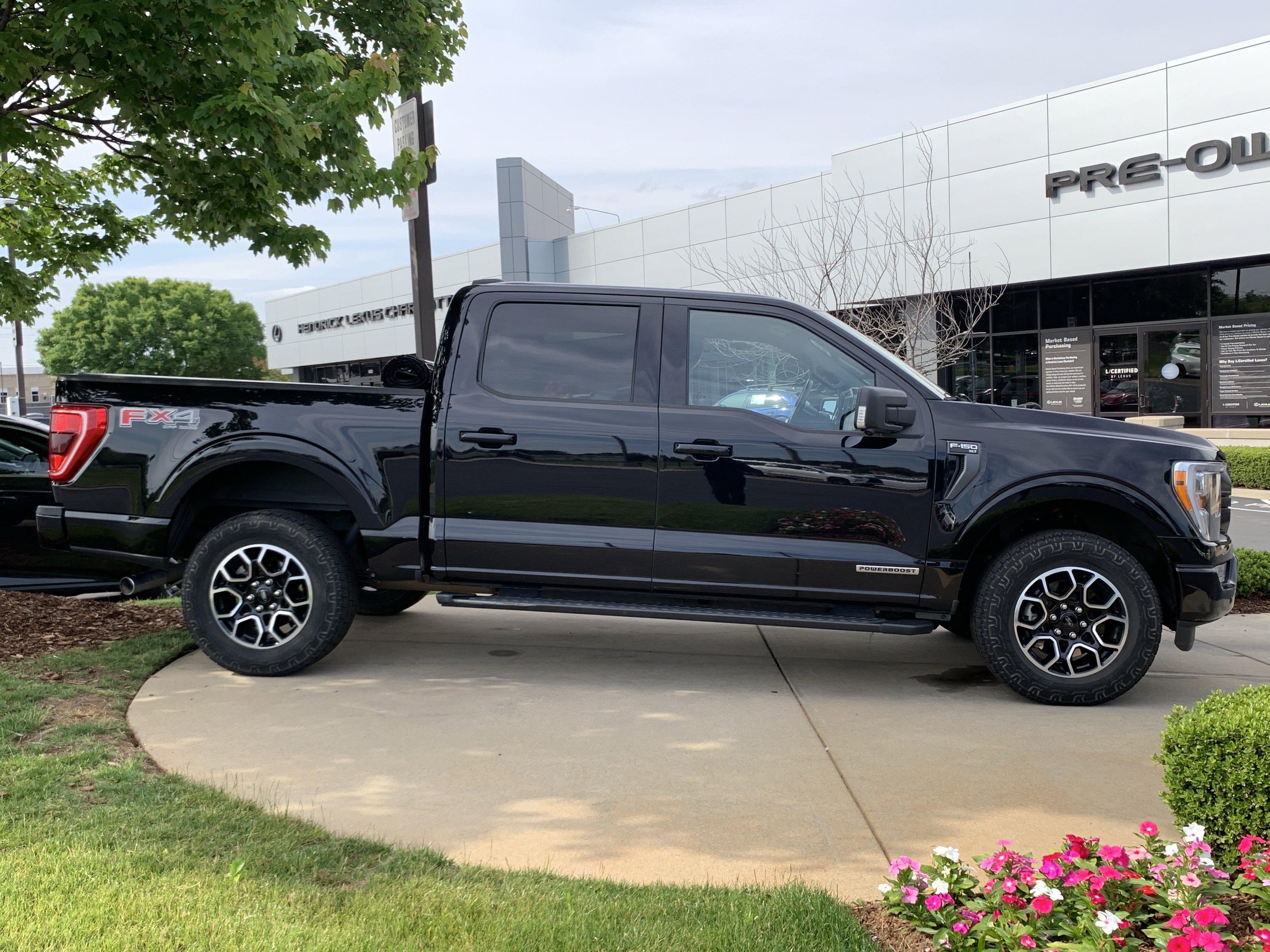 Used 2021 Ford F150 XLT w/ Equipment Group 302A High AWD/4WD image 15