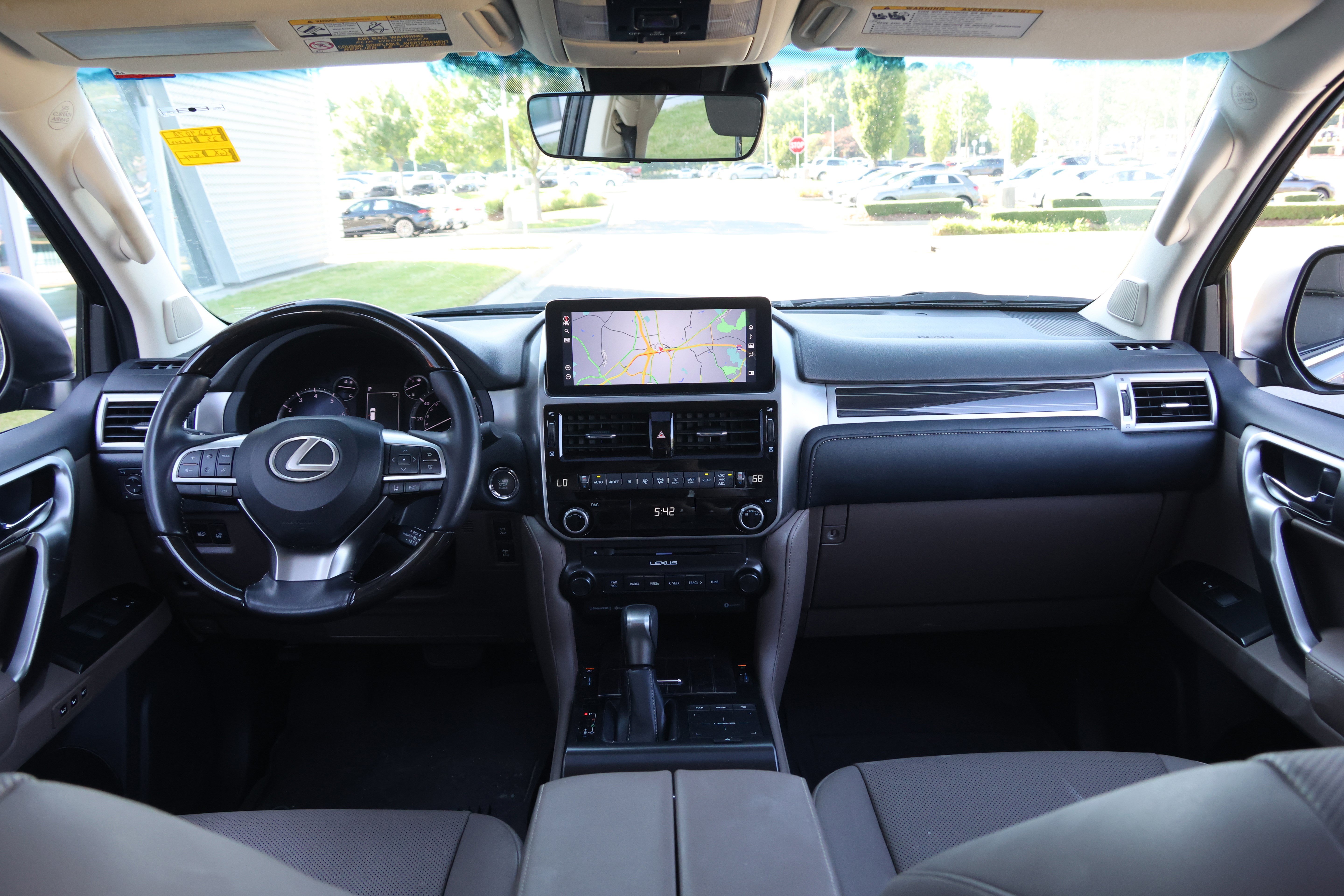 Certified 2023 Lexus GX 460 Premium w/ Premium Package AWD/4WD image 17