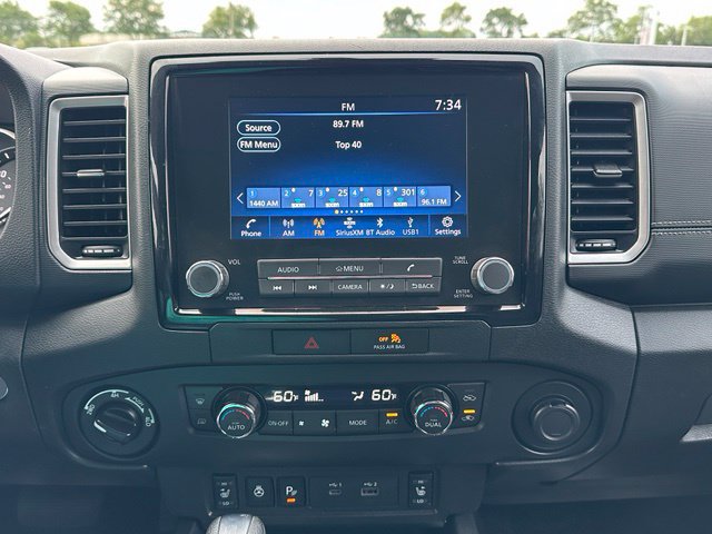 Used 2022 Nissan Frontier SV AWD/4WD image 25