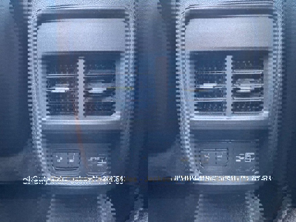 Used 2021 Cadillac XT4 Sport image 15