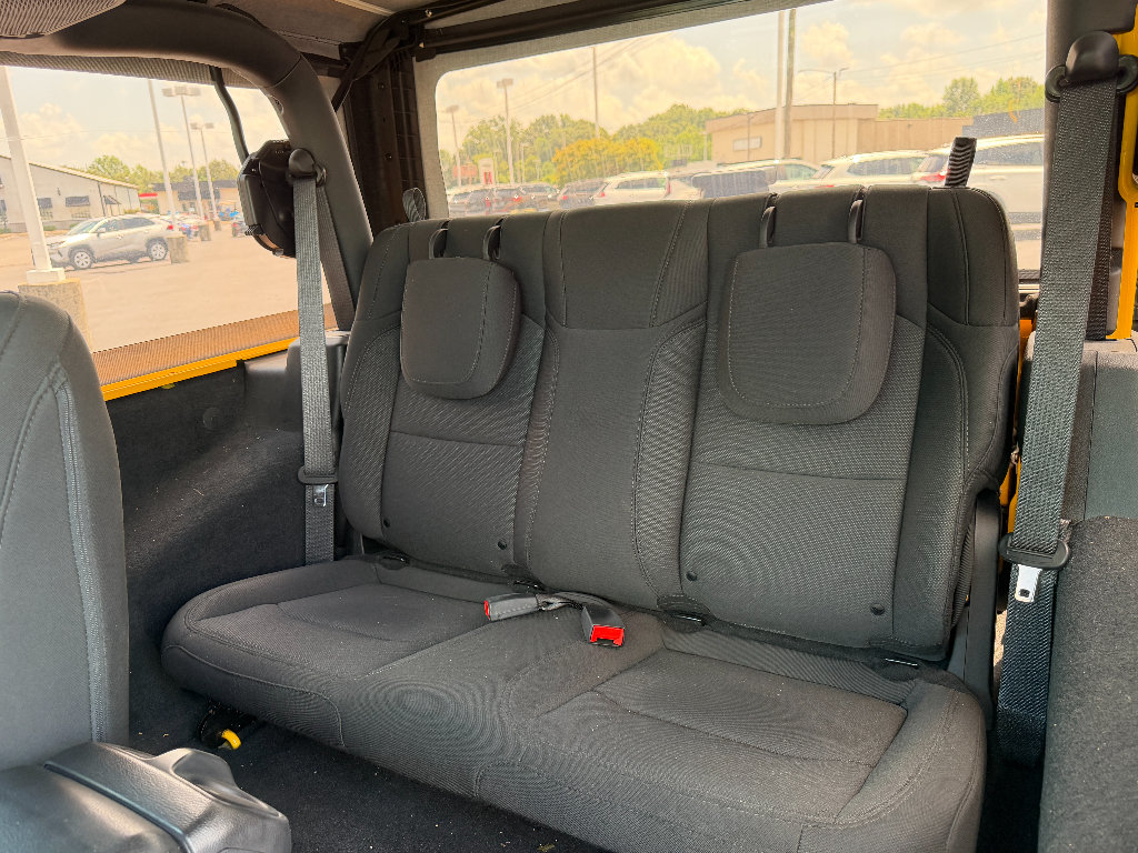 Used 2018 Jeep Wrangler Sport AWD/4WD image 22