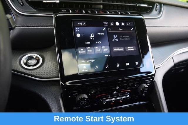 Used 2023 Jeep Grand Cherokee L Laredo AWD/4WD image 9
