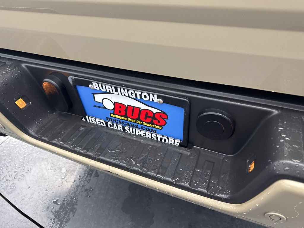 Used 2022 Chevrolet Colorado Z71 AWD/4WD image 42