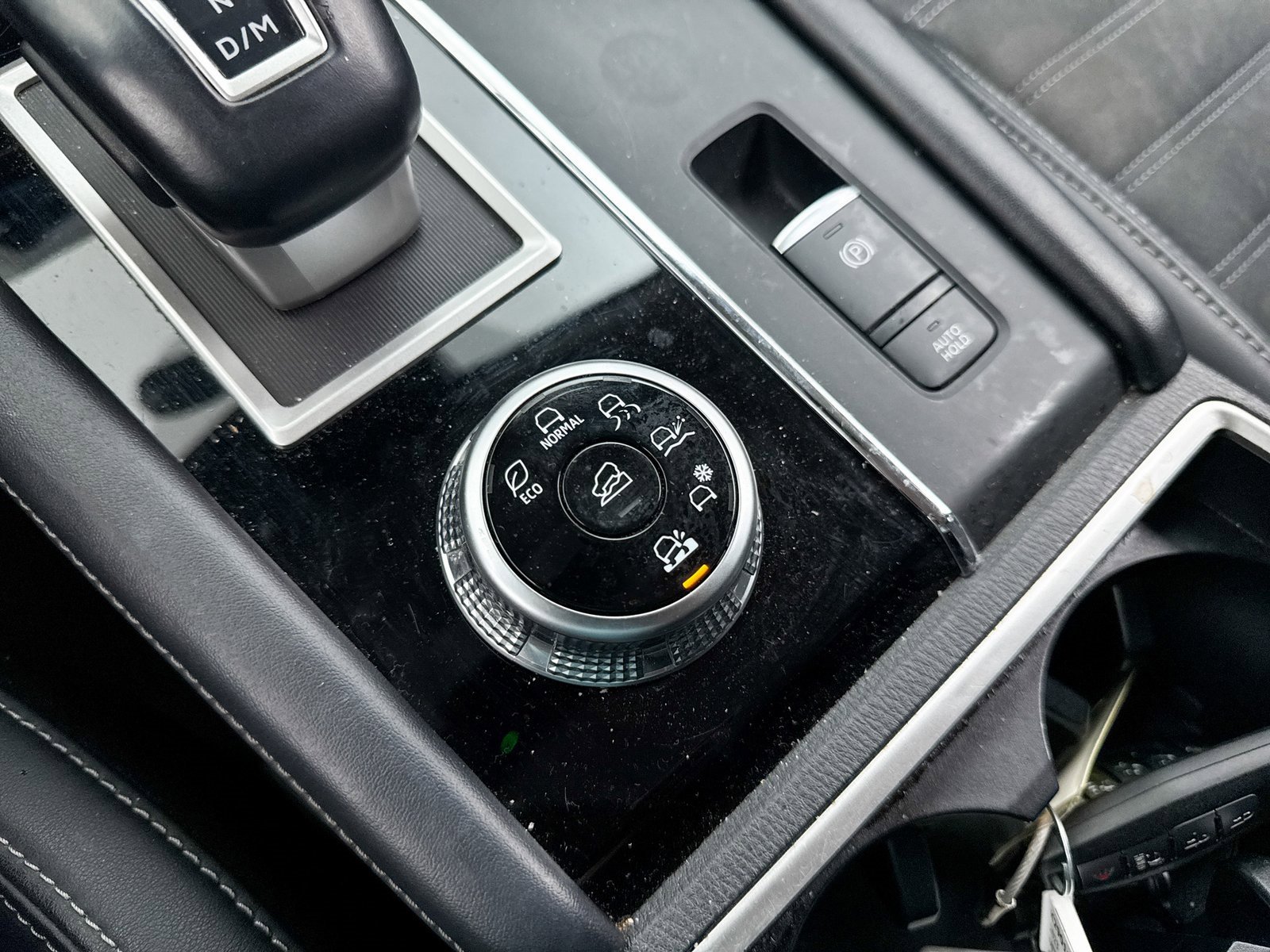 Used 2023 Mitsubishi Outlander SE image 7