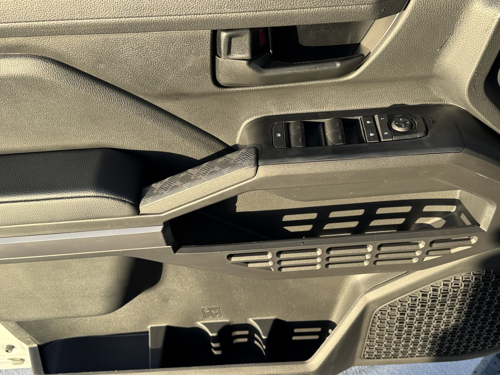 New 2026 Toyota Tacoma SR5 image 18