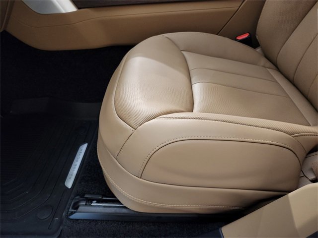 New 2026 Land Rover Range Rover SE image 23