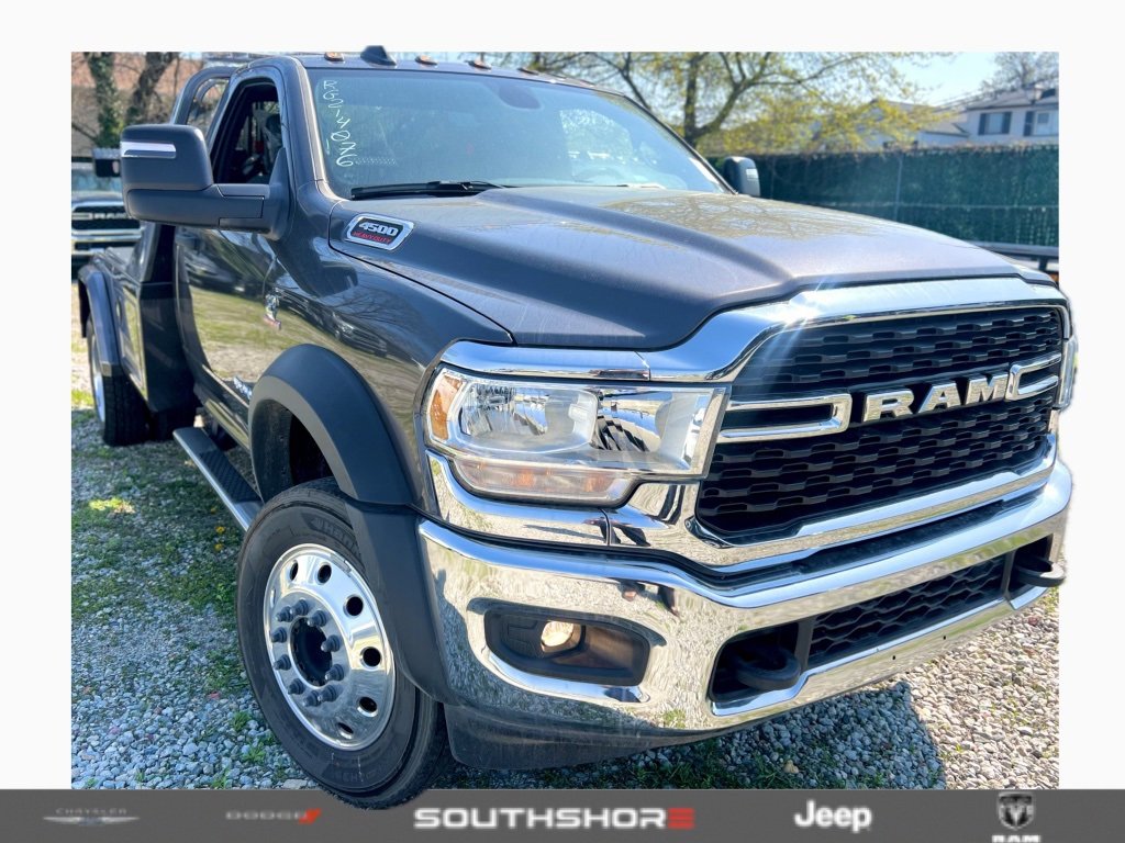 New 2024 RAM 4500 SLT w/ Quick Order Package 2YG SLT image 2