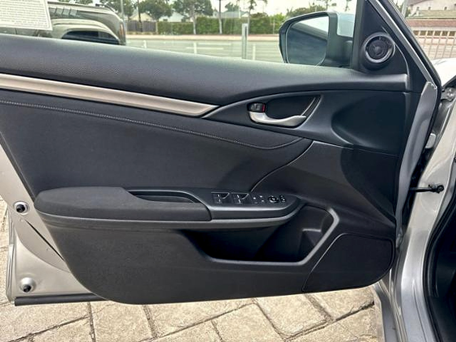 Used 2020 Honda Civic EX image 12