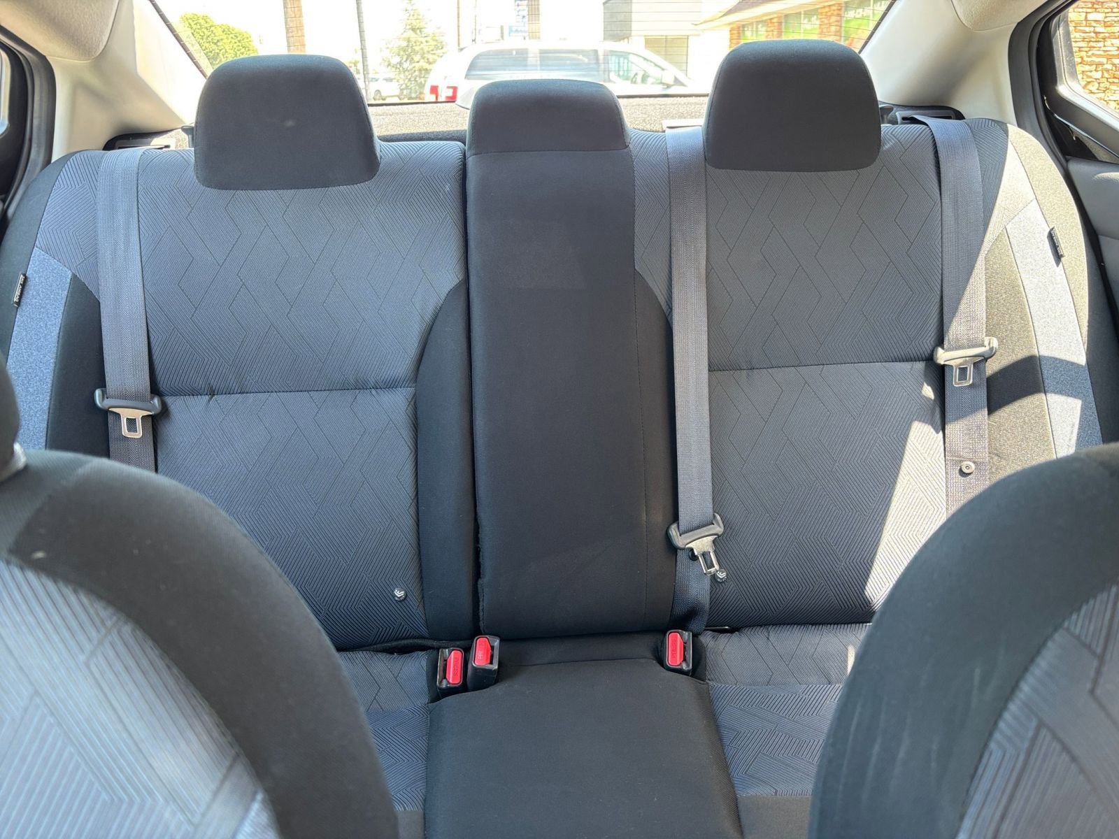 Used 2025 Nissan Versa SV FWD image 36