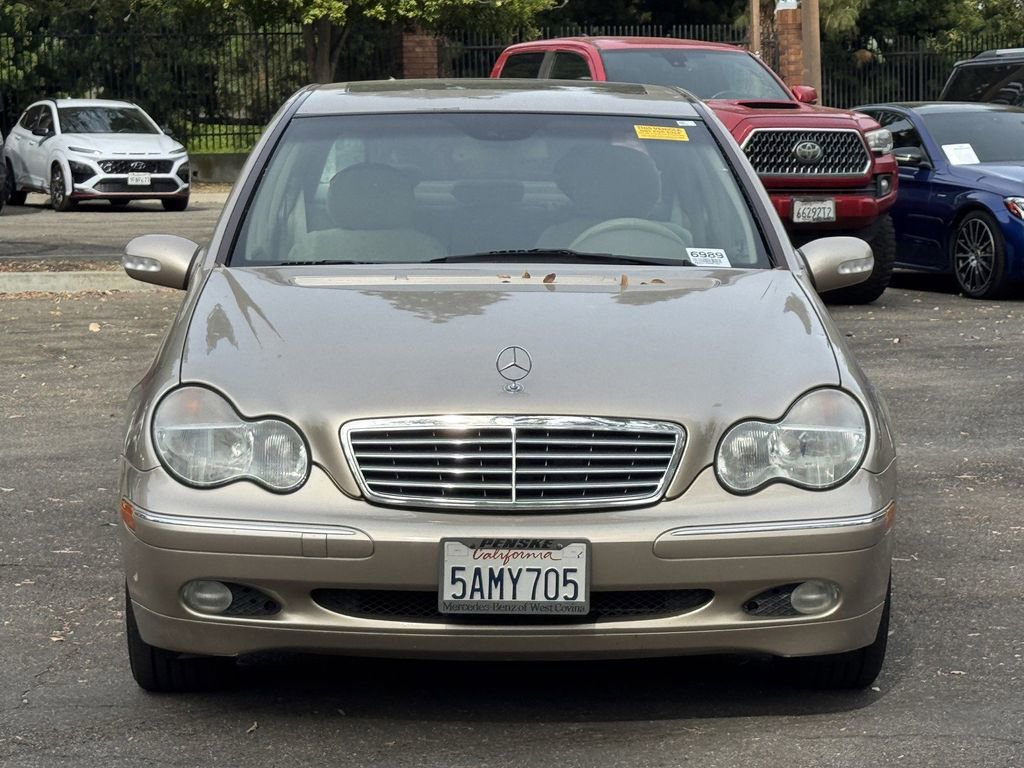 Used 2003 Mercedes-Benz C 240 Sedan image 2