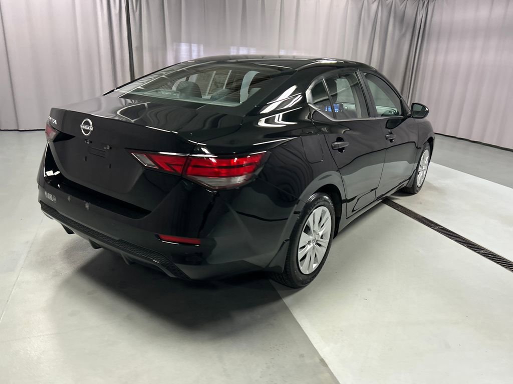 Used 2025 Nissan Sentra S image 7