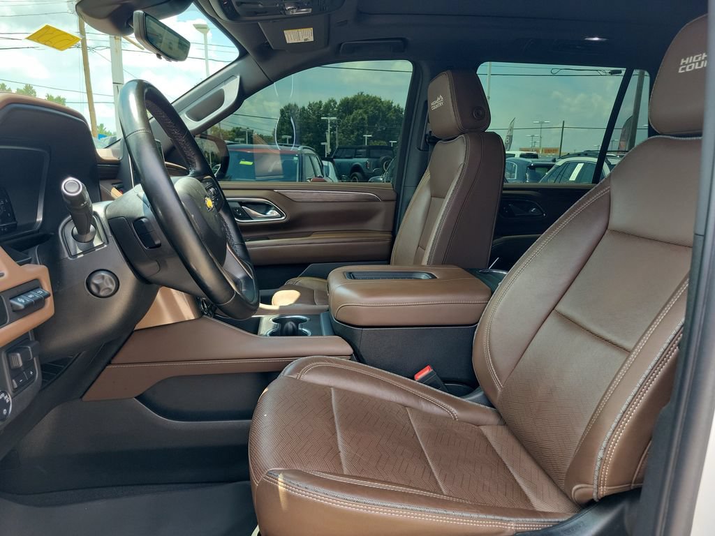 Certified 2023 Chevrolet Tahoe High Country AWD/4WD image 19