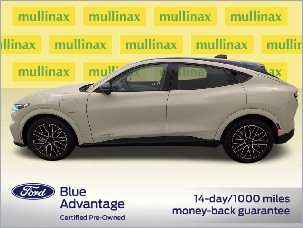 Certified 2025 Ford Mustang Mach-E Premium image 11