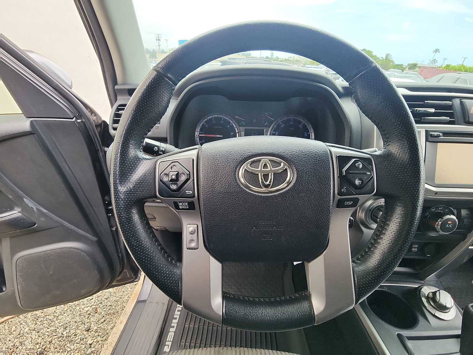 Used 2018 Toyota 4Runner SR5 image 15