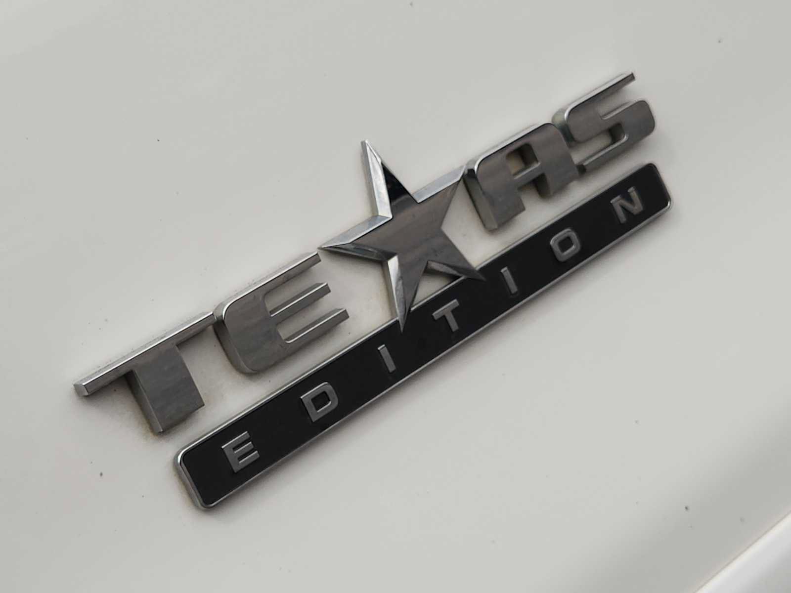 Used 2017 Chevrolet Silverado 1500 LT w/ Texas Edition RWD image 12