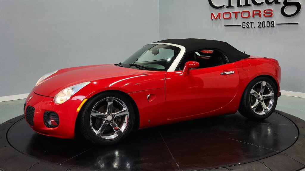 Used 2008 Pontiac Solstice GXP w/ Premium Package RWD image 18