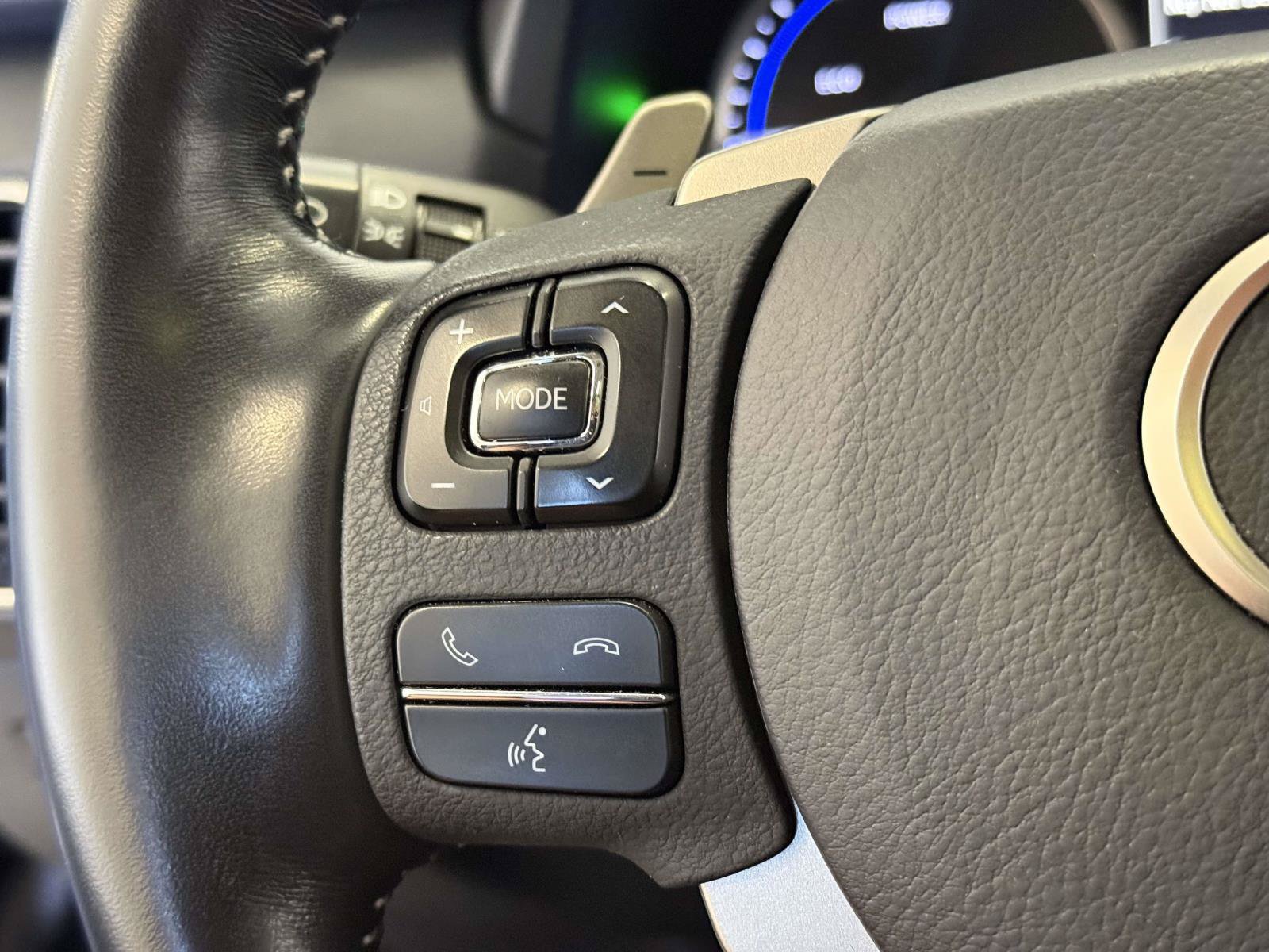 Certified 2020 Lexus NX 300h AWD w/ Premium Package image 32
