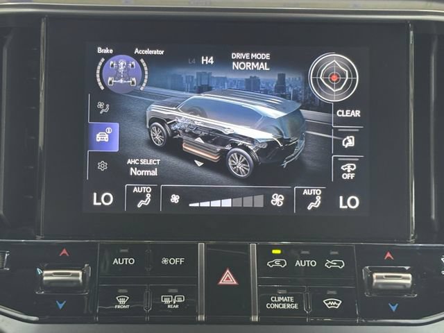 Used 2024 Lexus LX 600 4WD w/ Appearance Package image 5
