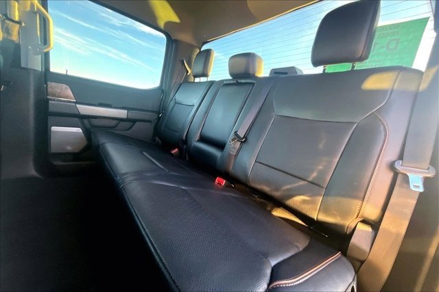 Used 2025 Ford F250 Lariat w/ Chrome Package image 23