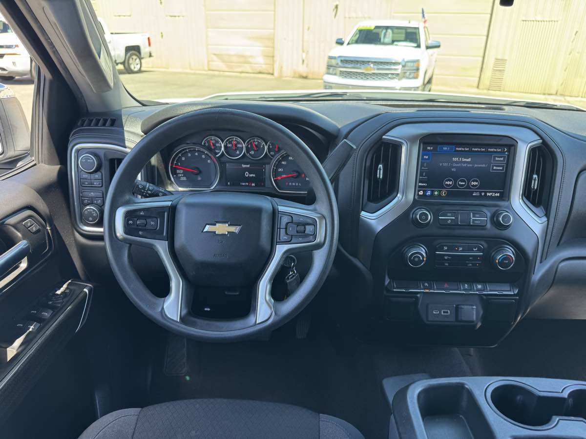 Used 2020 Chevrolet Silverado 1500 LT w/ Bed Protection Package AWD/4WD image 23