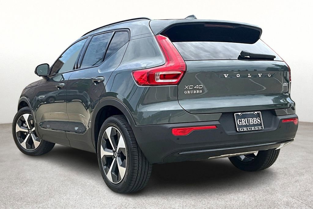 New 2026 Volvo XC40 B5 Plus w/ Protection Package Premier image 6