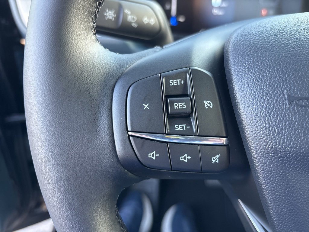 New 2025 Ford Maverick XLT w/ Equipment Group 301A image 27