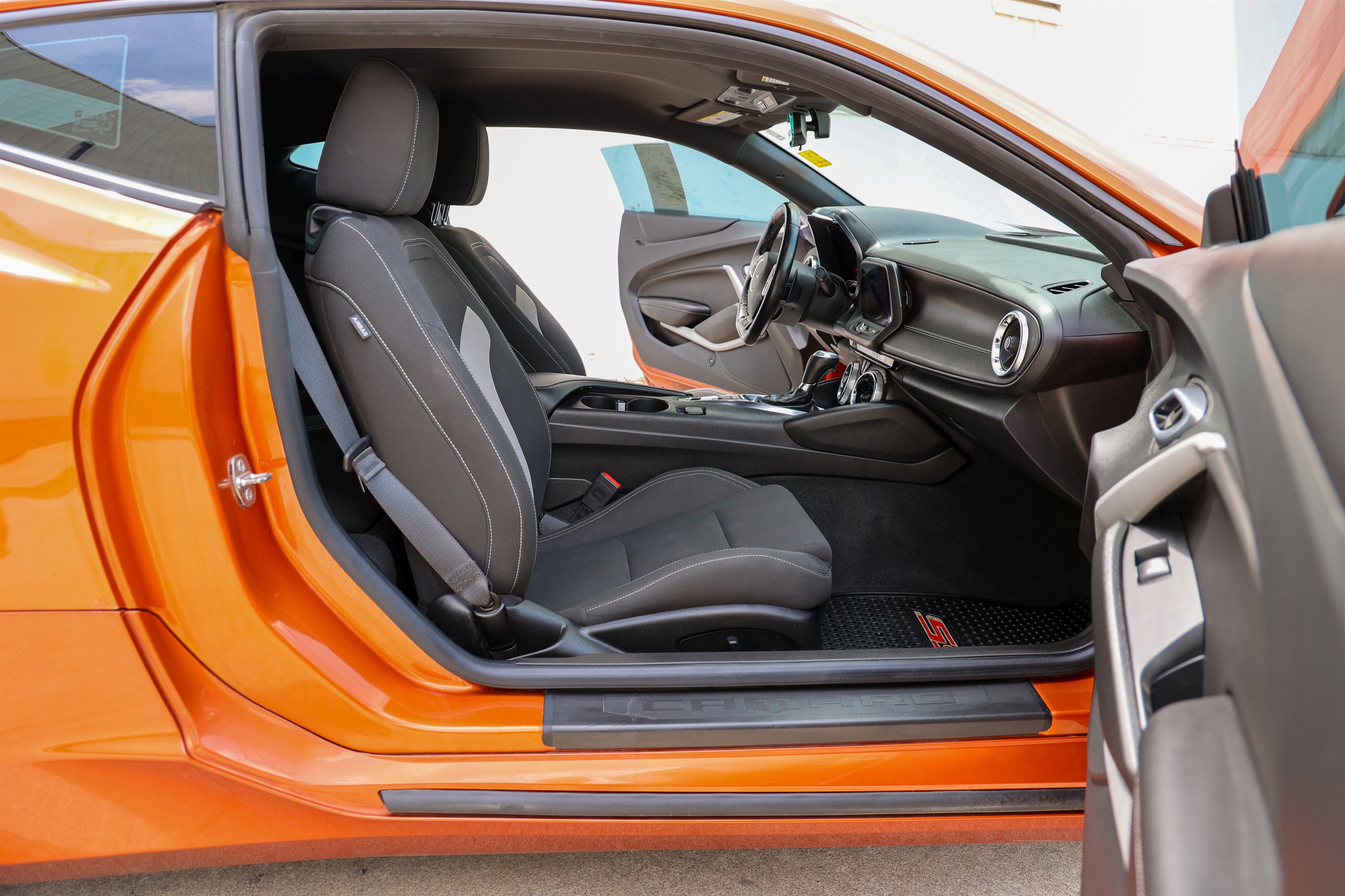 Used 2022 Chevrolet Camaro SS image 40