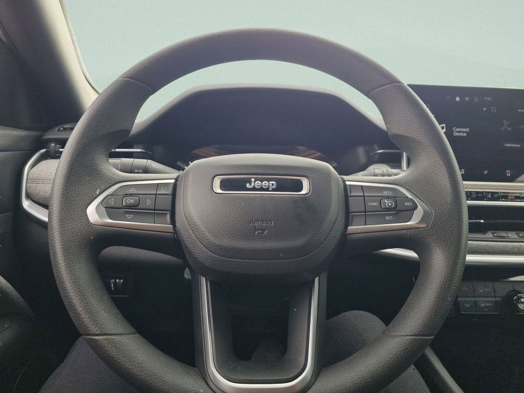 Used 2024 Jeep Compass Sport image 29