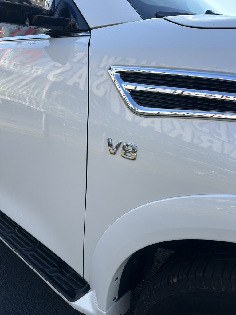 Used 2022 Nissan Armada Platinum w/ Captain's Chairs Package image 8