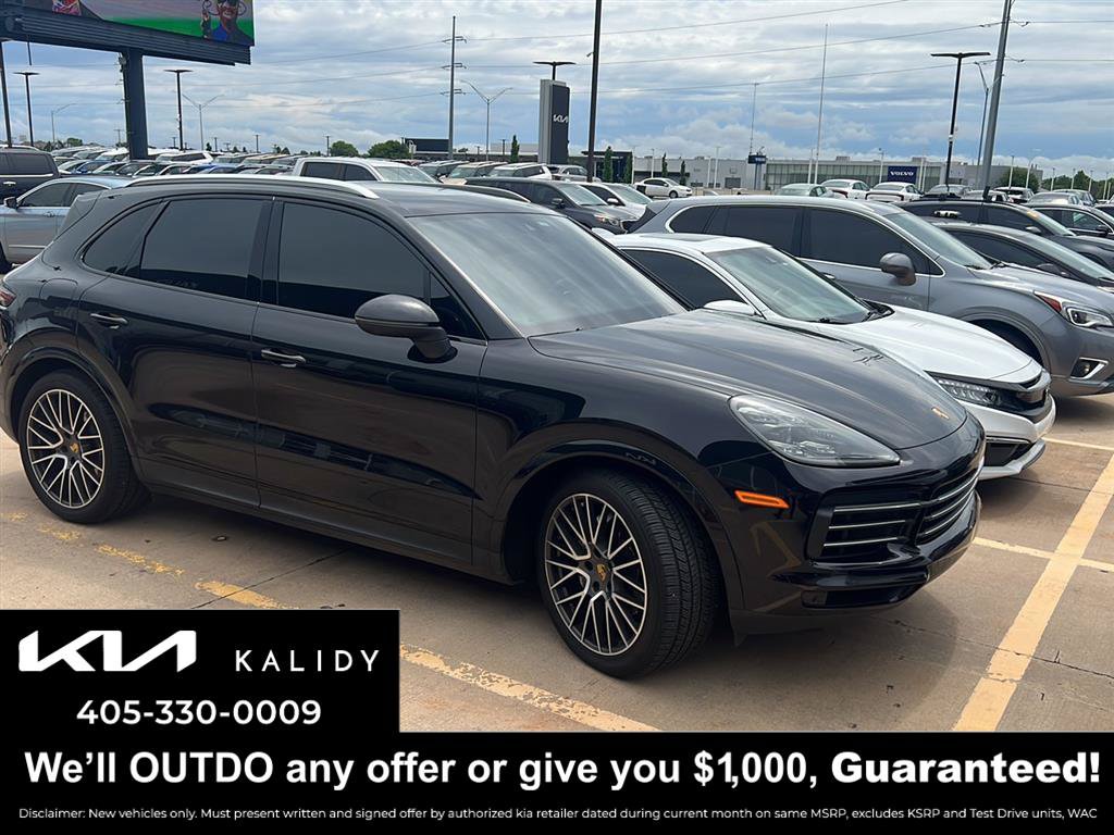 Used 2019 Porsche Cayenne AWD/4WD image 1