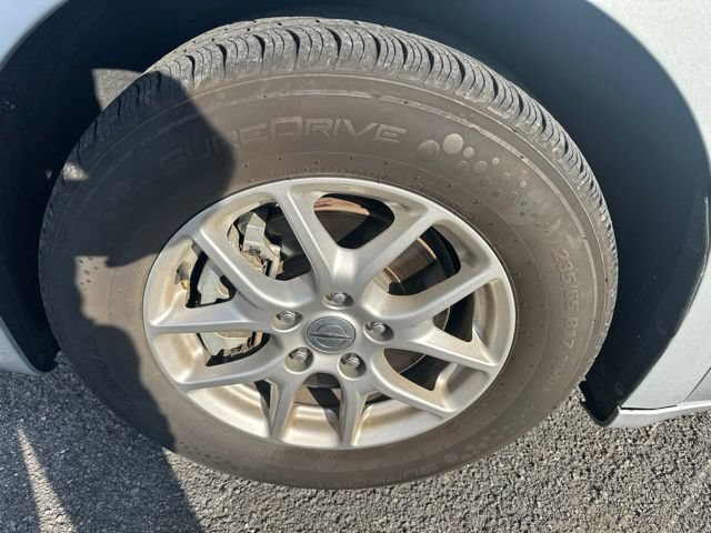 Used 2024 Chrysler Pacifica Touring-L FWD image 9